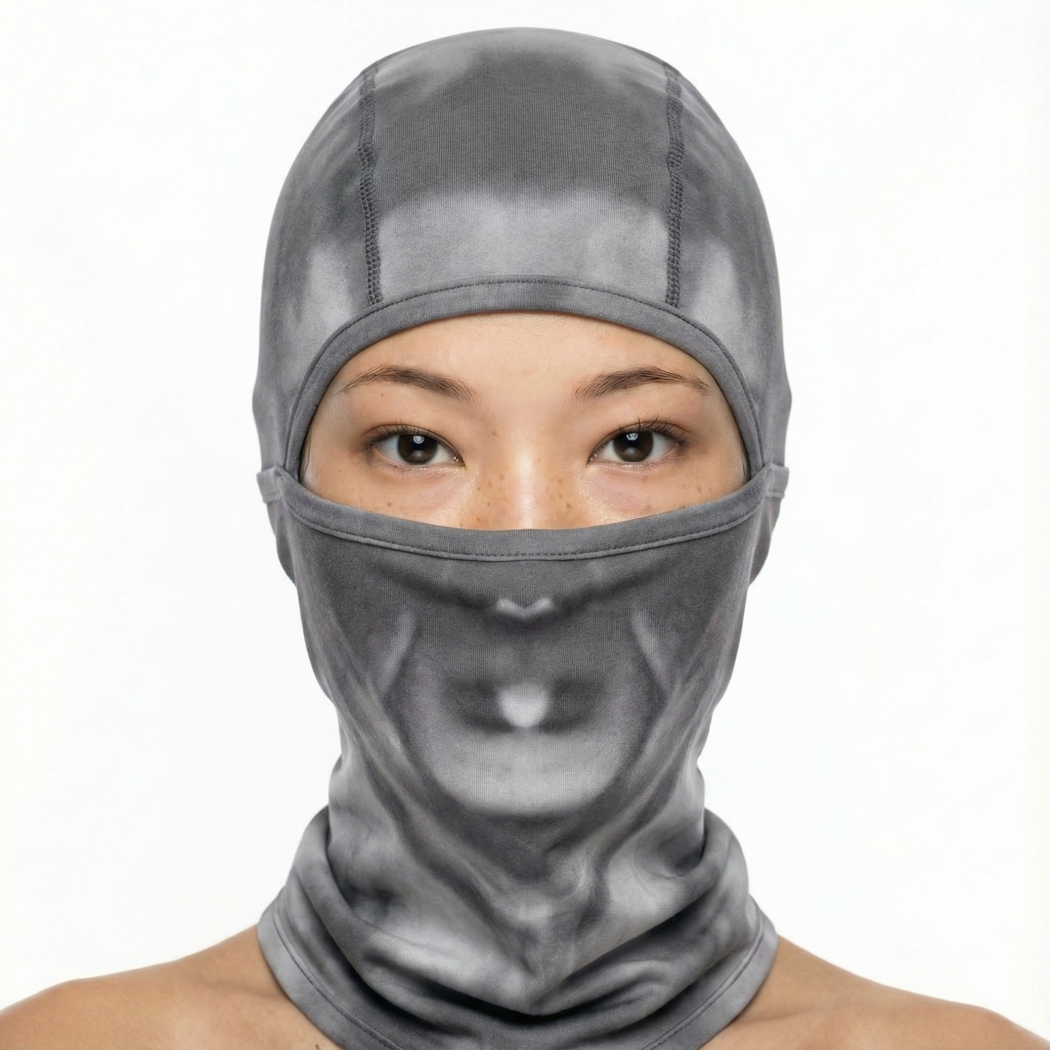 HEAT-REACTIVE BALACLAVA